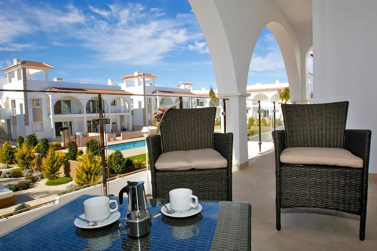 Fortuna 15 - Apartamento Con Azotea Privada Y Piscina โรฮาเลส ภายนอก รูปภาพ