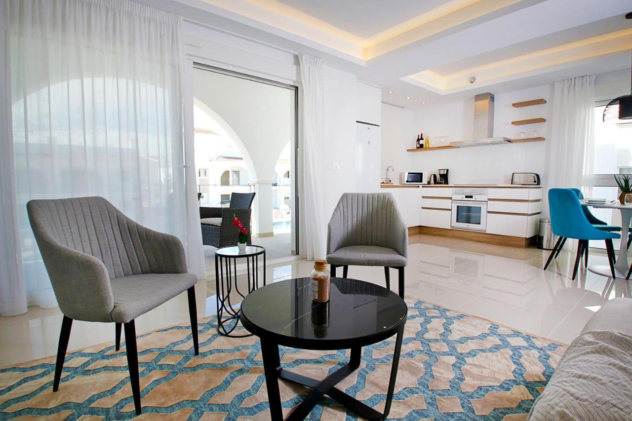 Fortuna 15 - Apartamento Con Azotea Privada Y Piscina โรฮาเลส ภายนอก รูปภาพ